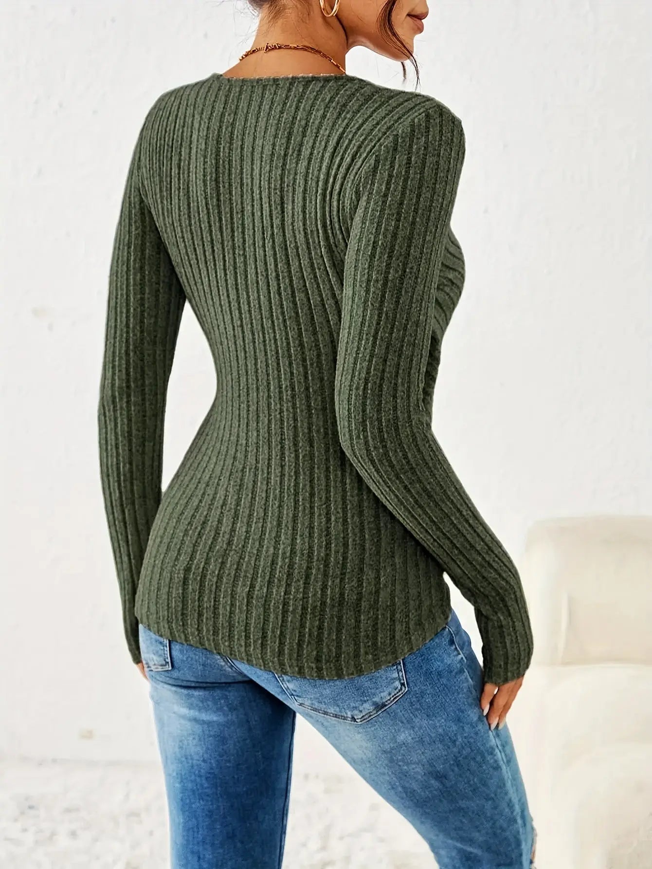 Sophie™ | Haut Élégant Col V - Montela